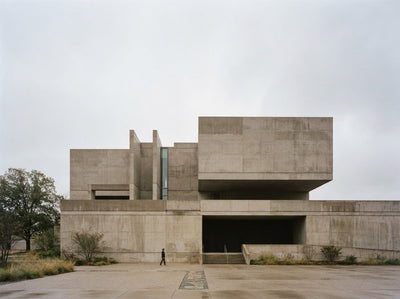 Nº 004 — House in Concrete